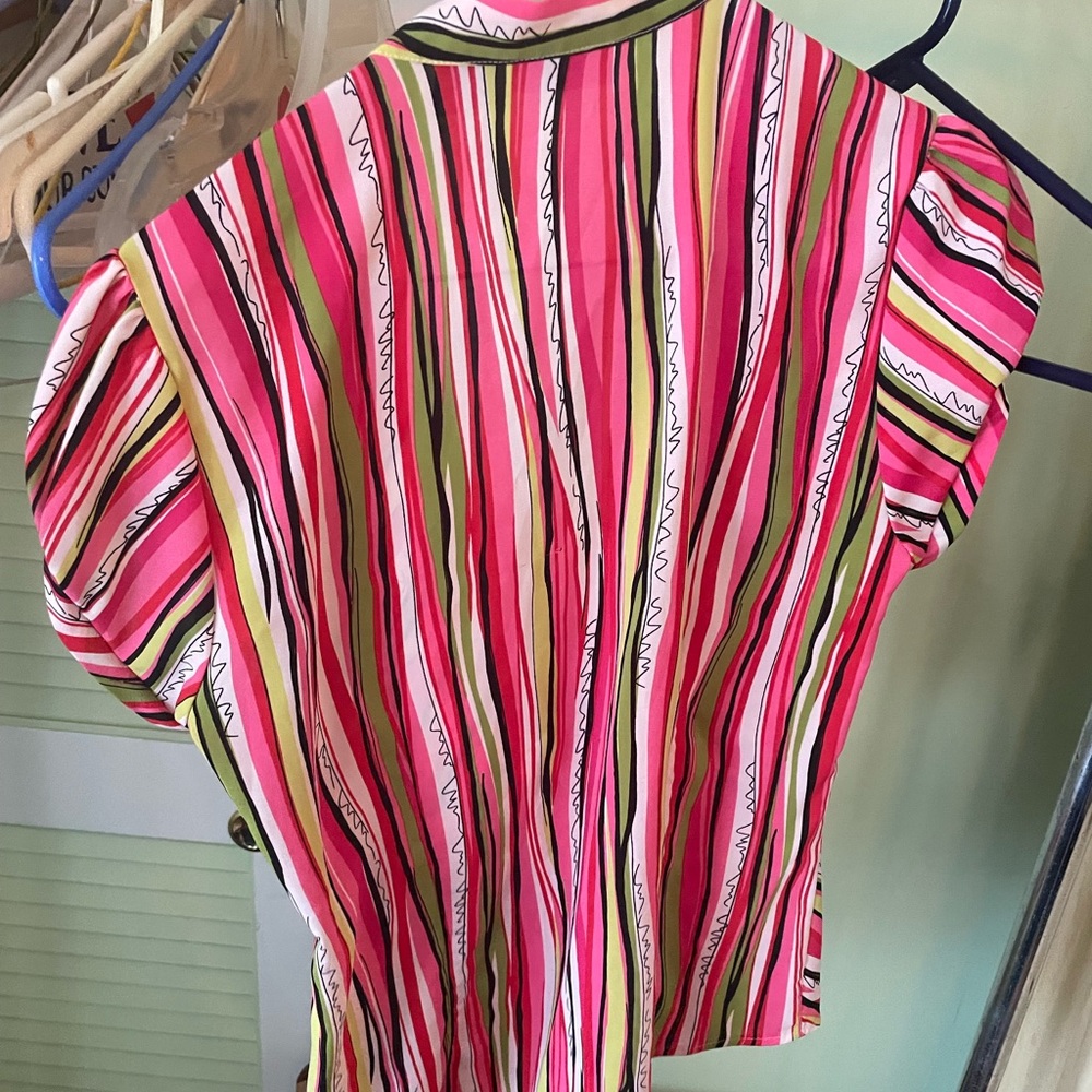 Size small pink dress shirt